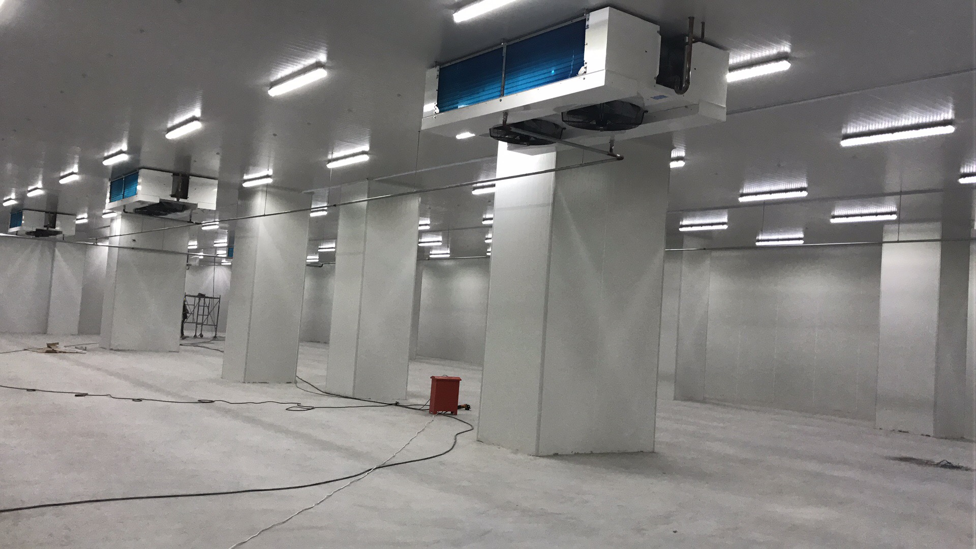 建設30000m3農產品基地冷藏庫需要的費用是多少？